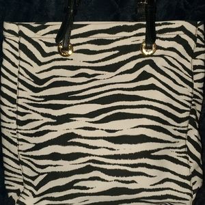 Medium Tote